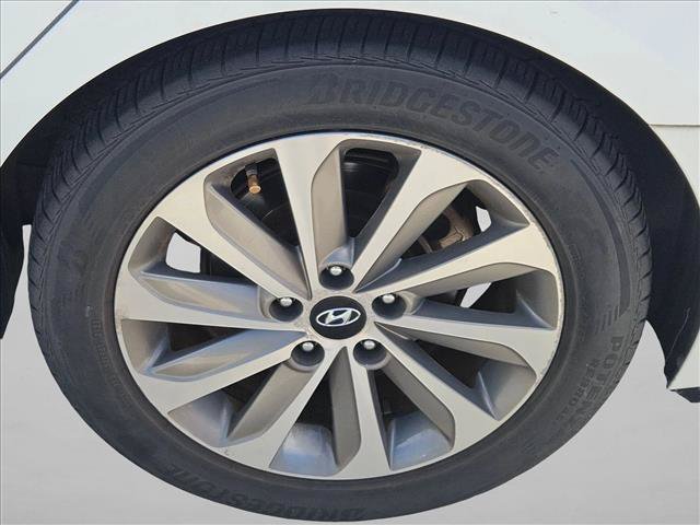 Used 2015 Hyundai Sonata Sport FWD image 5