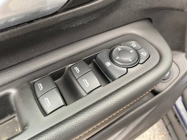 Used 2018 GMC Terrain SLE w/ Driver Convenience Package image 17