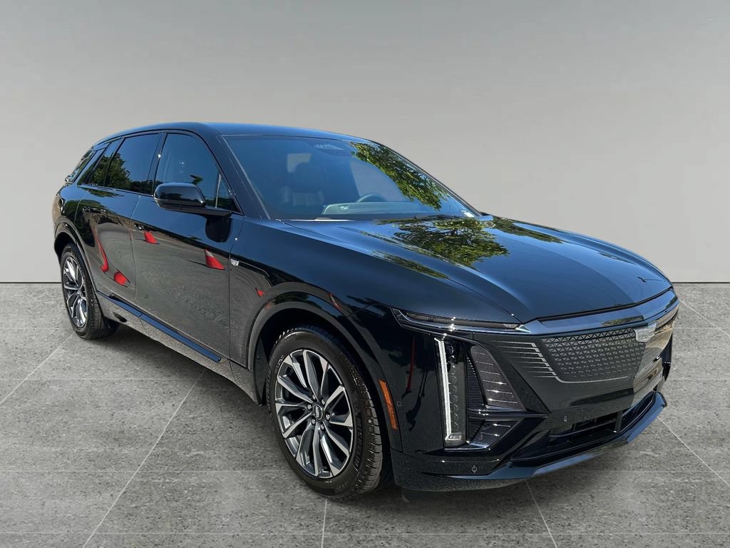 New 2027 Cadillac Lyriq Sport RWD image 7