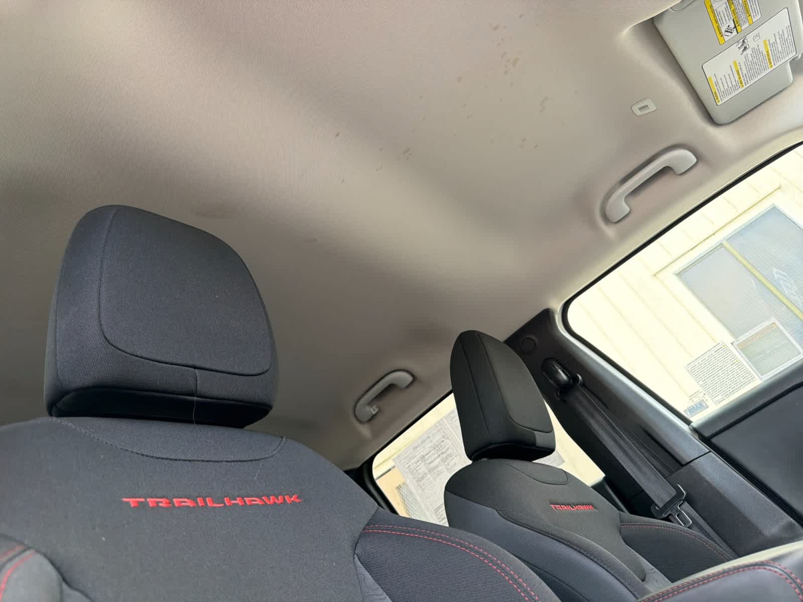 Used 2023 Jeep Renegade Trailhawk AWD/4WD image 17