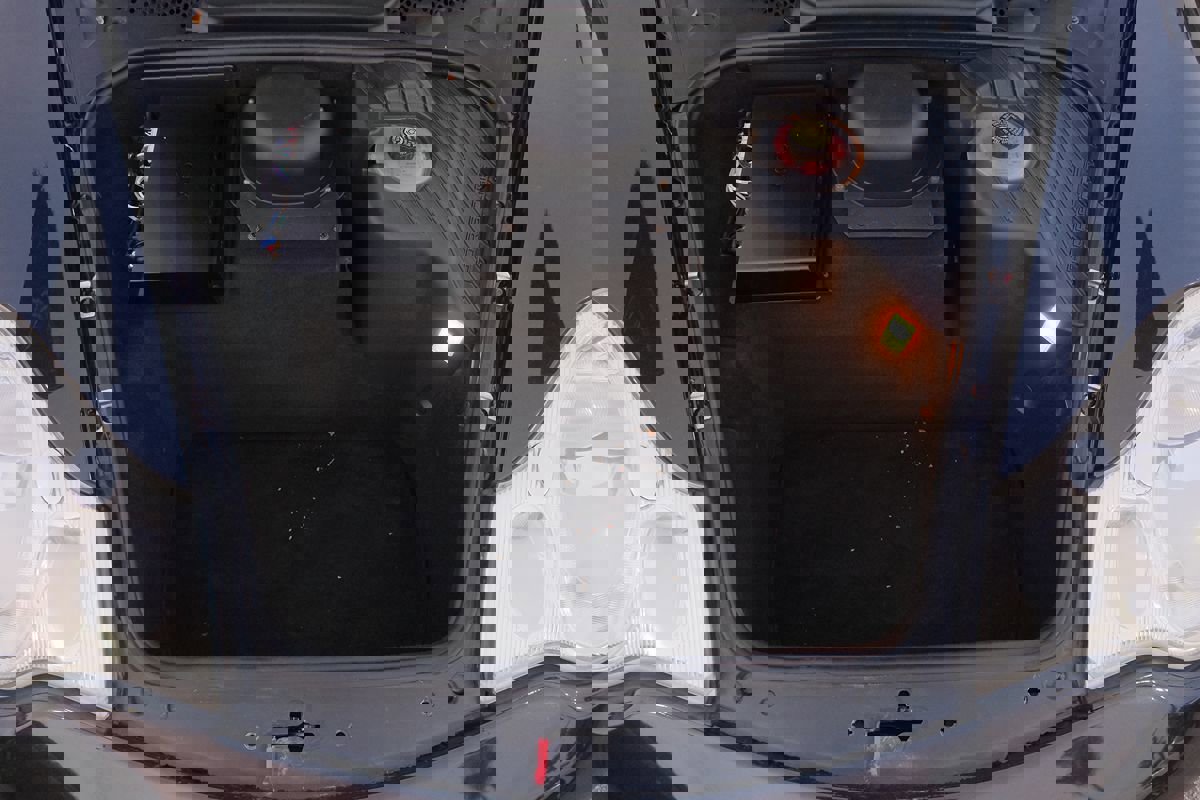 Used 2004 Porsche 911 Carrera 4S image 35