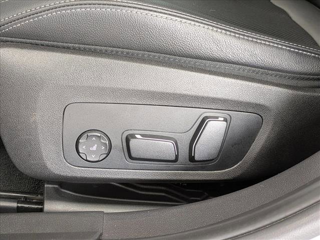 Used 2024 BMW 330i xDrive Sedan image 17