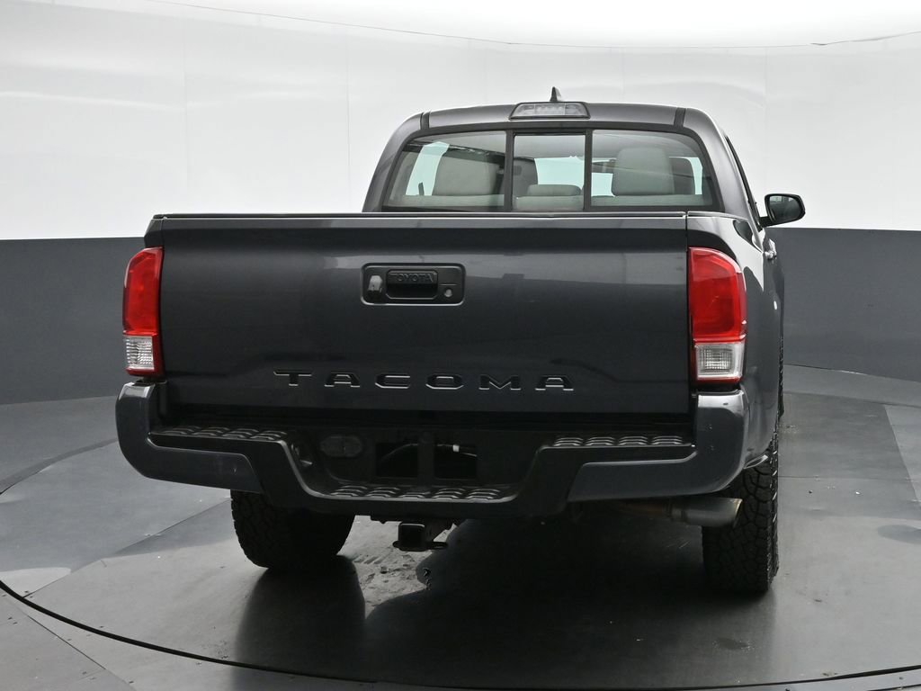 Used 2016 Toyota Tacoma SR w/ SR Convenience Package image 6