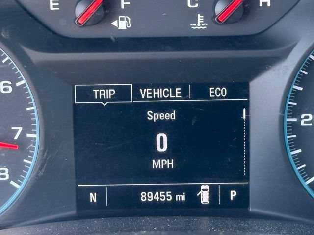 Used 2020 Chevrolet Equinox LS w/ LS Convenience Package FWD image 9