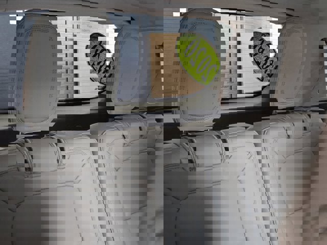 Used 2020 Lincoln Aviator Reserve w/ Equipment Group 202A image 11