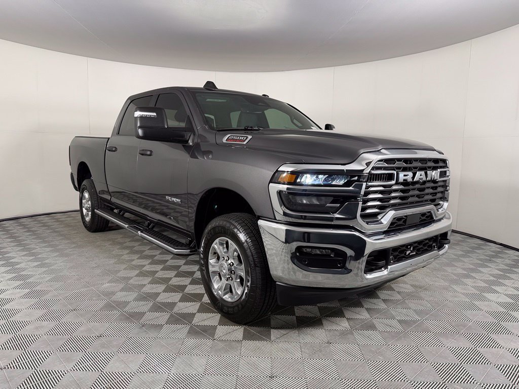 Used 2026 RAM 2500 Big Horn AWD/4WD image 5