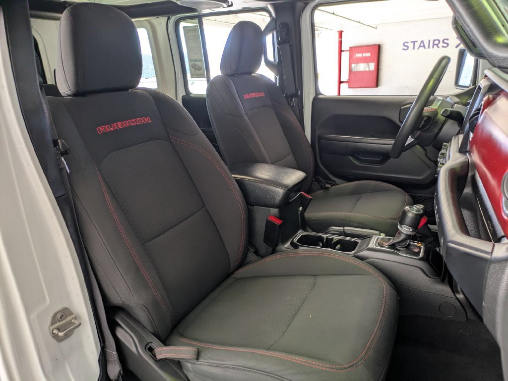 Used 2023 Jeep Wrangler Unlimited Rubicon AWD/4WD image 28