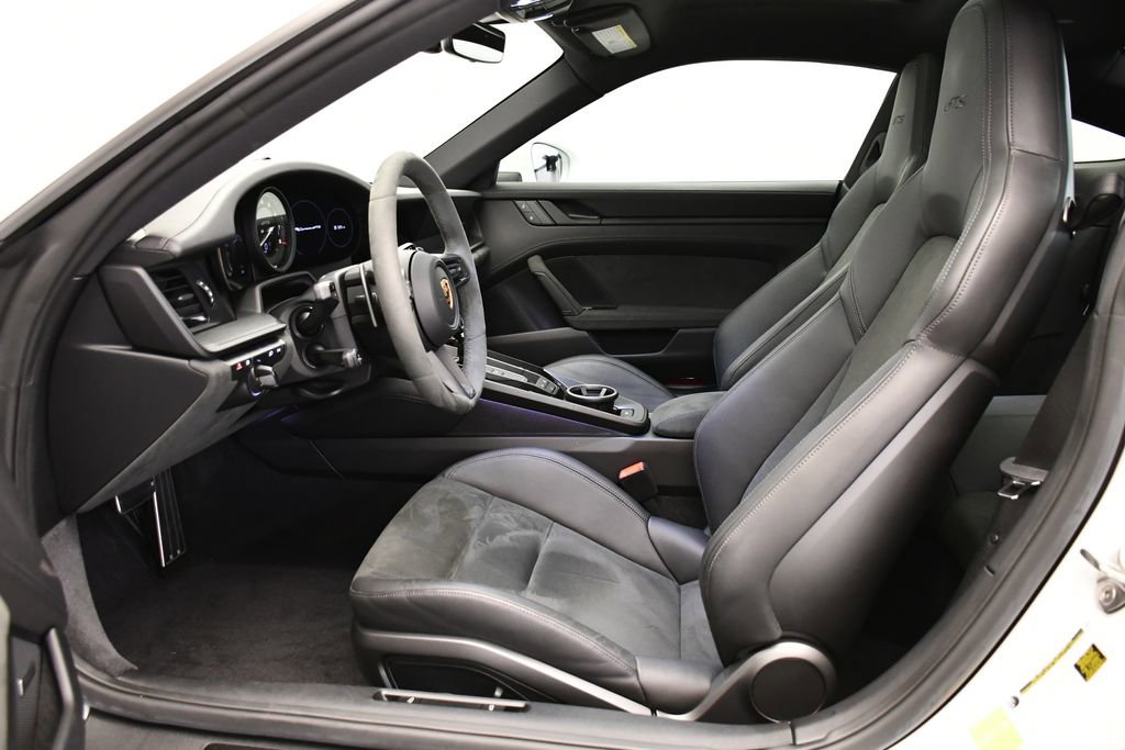 Used 2023 Porsche 911 Carrera GTS image 43