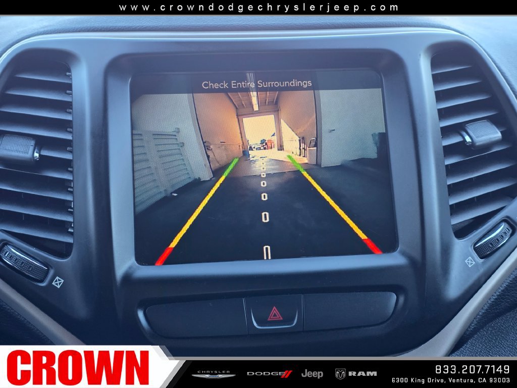 Used 2016 Jeep Cherokee Limited FWD image 25