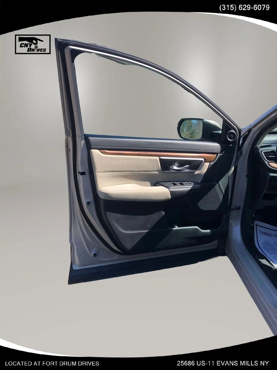 Used 2018 Honda CR-V EX image 9