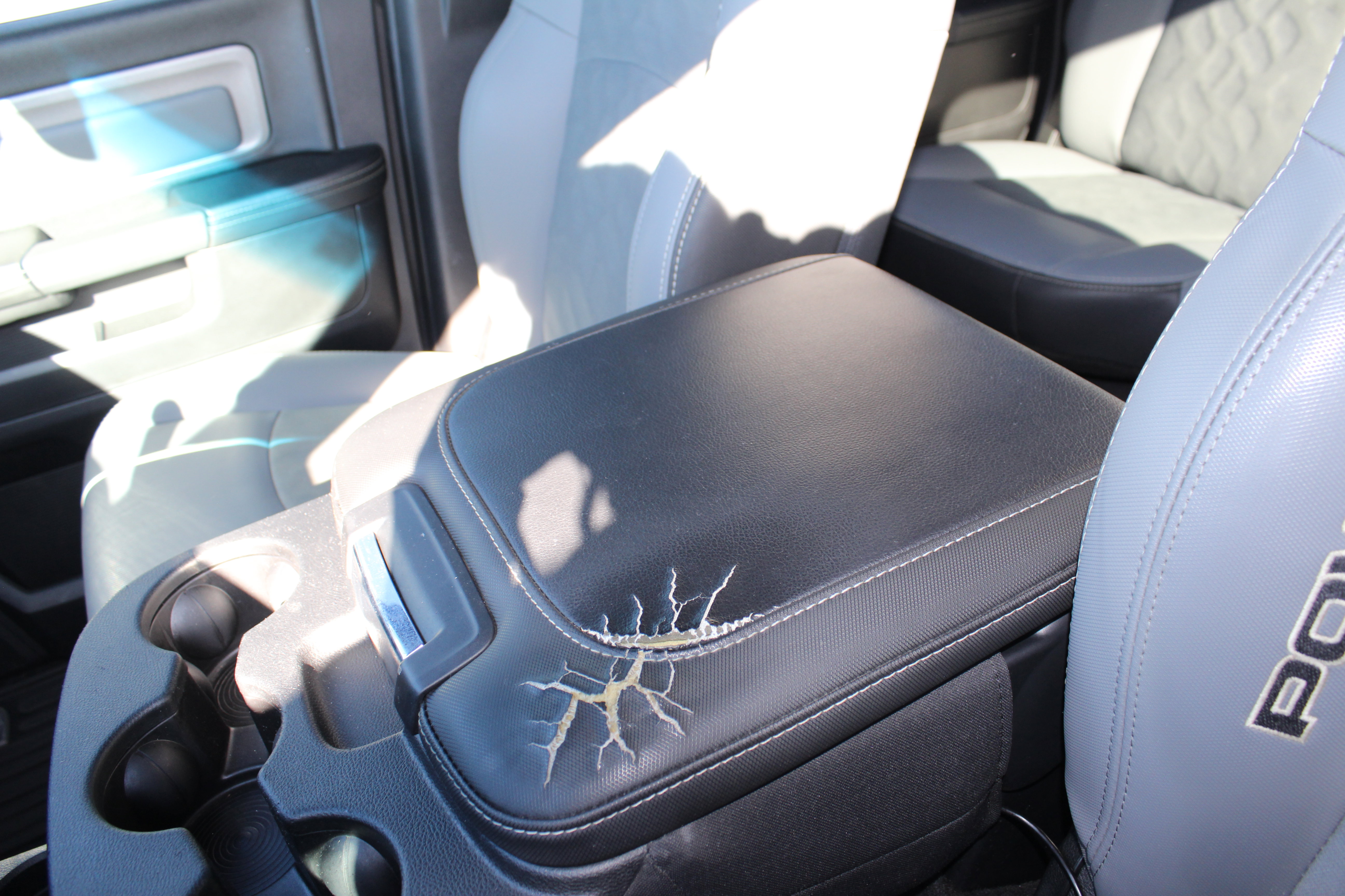 Used 2018 RAM 2500 Power Wagon w/ Luxury Group image 7