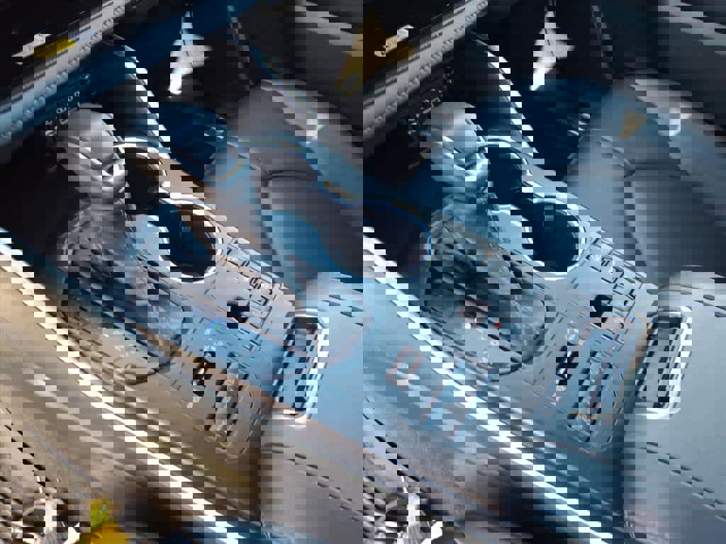 Used 2023 Toyota Highlander XLE image 17