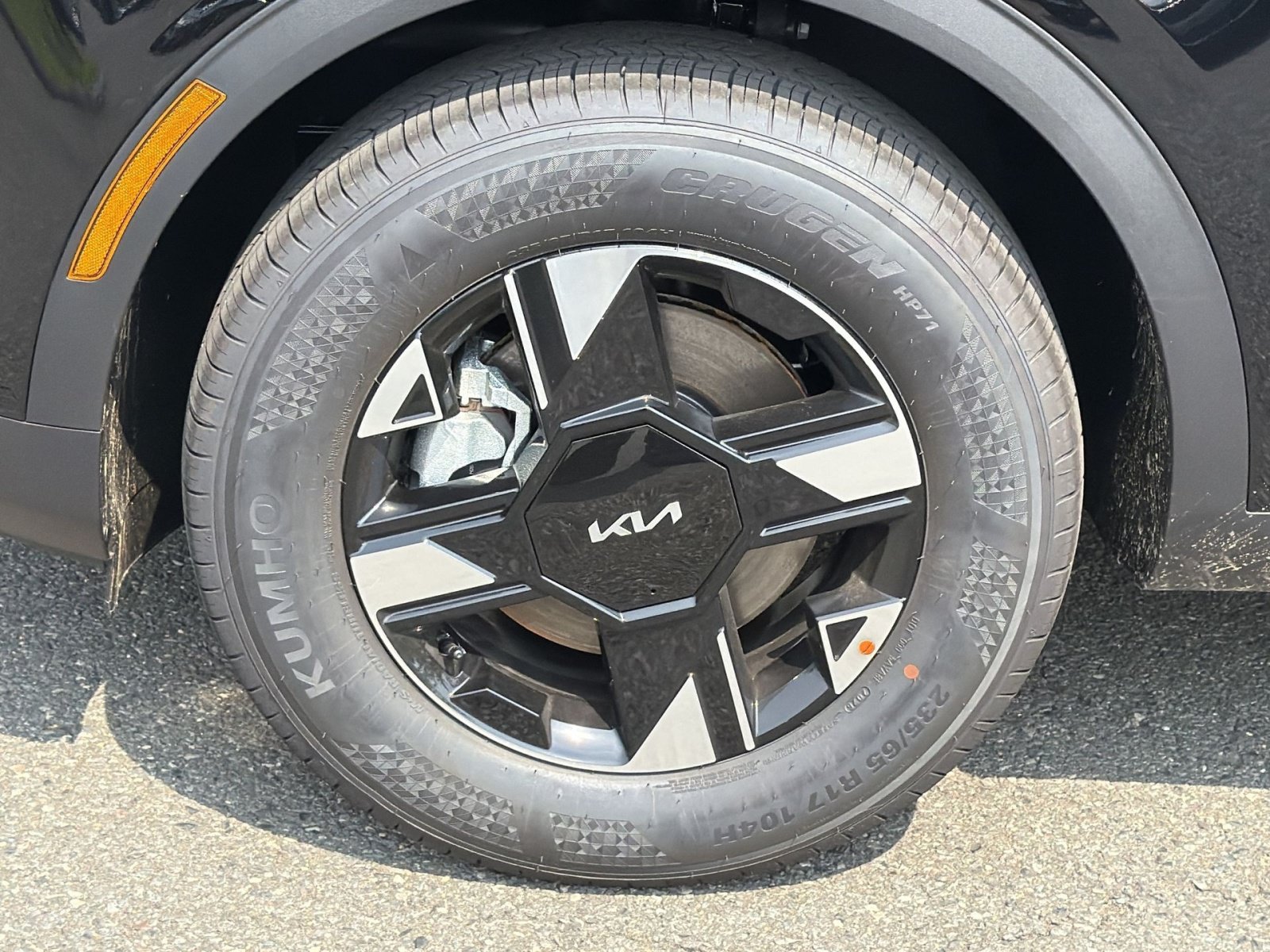 New 2026 Kia Sportage LX w/ LX Convenience Package AWD/4WD image 16