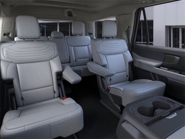 New 2025 Ford Expedition Platinum w/ Platinum Ultimate Package image 11