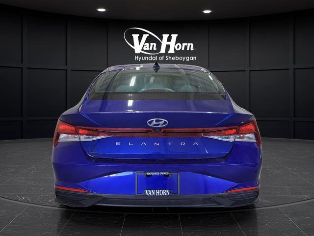 Certified 2023 Hyundai Elantra SEL w/ Convenience Package FWD image 6
