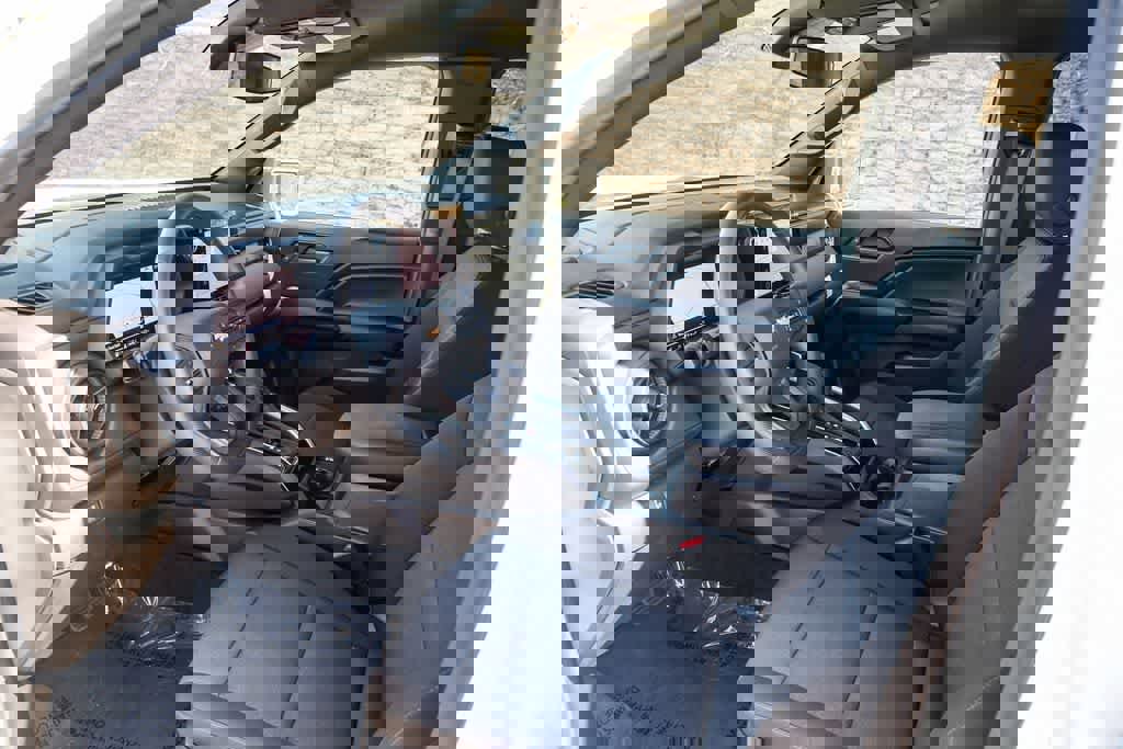 Used 2025 Chevrolet Colorado W/T image 14