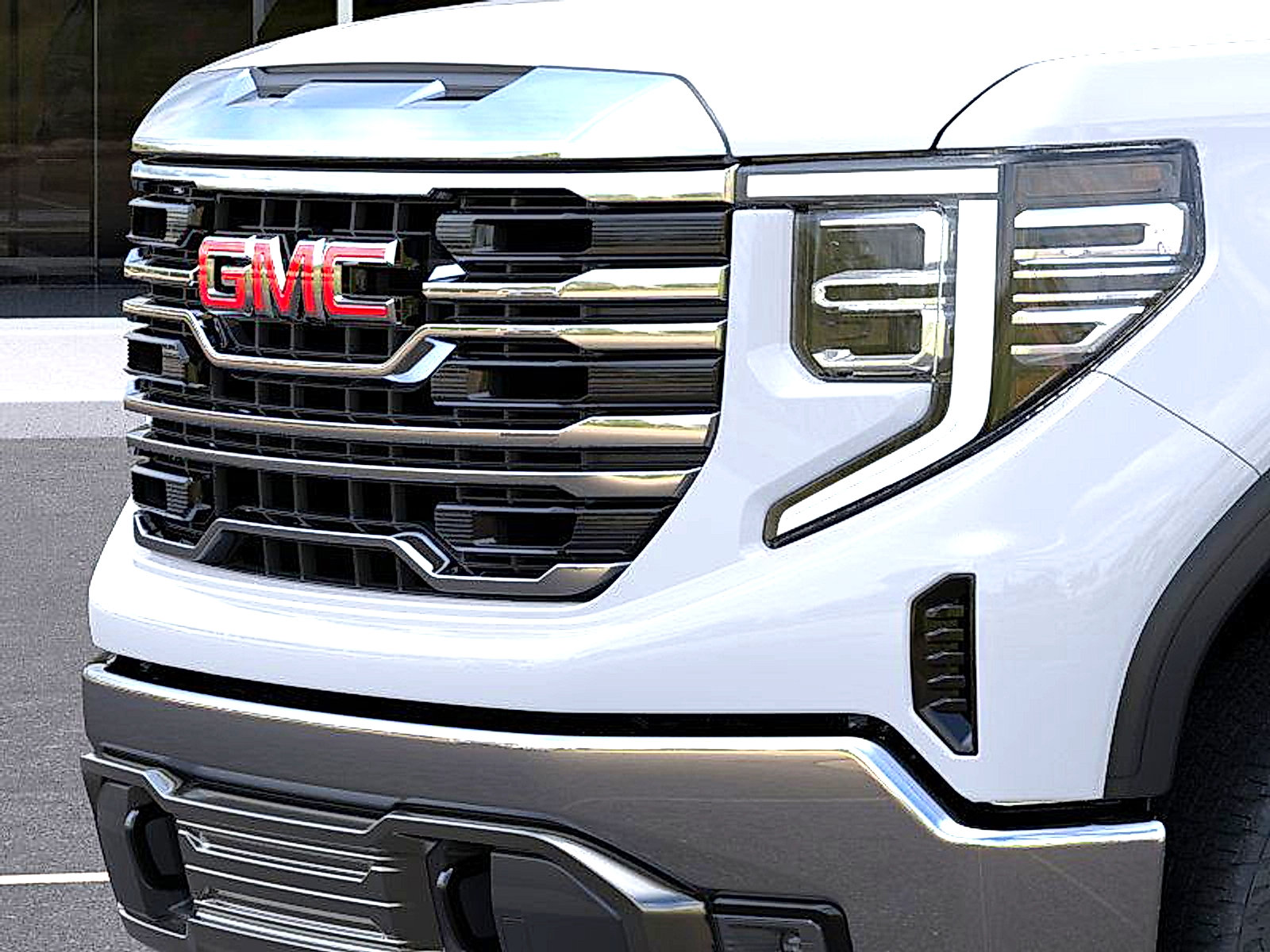 New 2026 GMC Sierra 1500 SLT AWD/4WD image 13