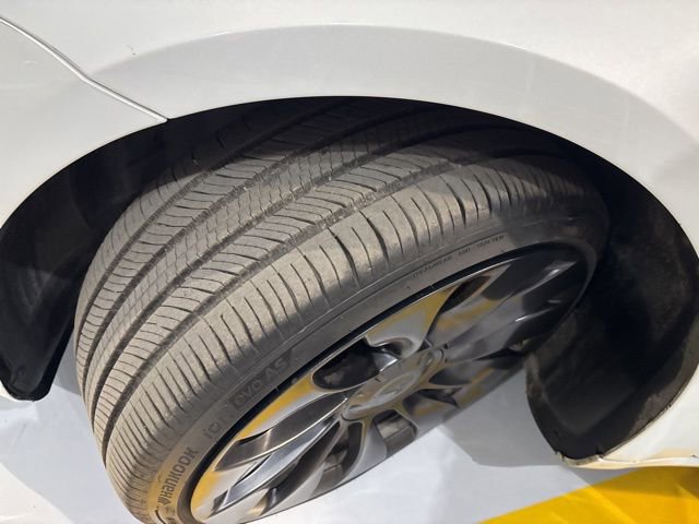 Used 2022 Tesla Model 3 Performance image 35