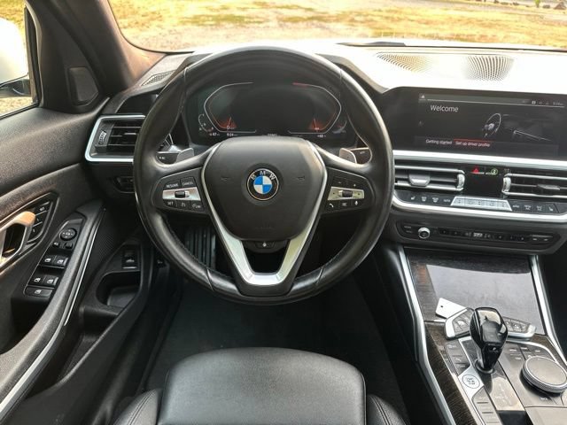 Used 2021 BMW 330i xDrive Sedan w/ Premium Package AWD/4WD image 28