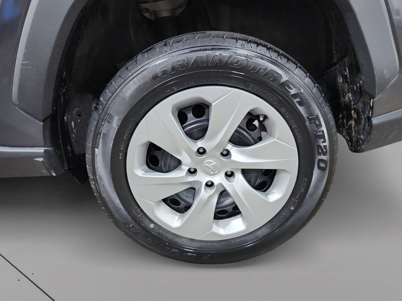 Used 2023 Toyota RAV4 LE FWD image 14
