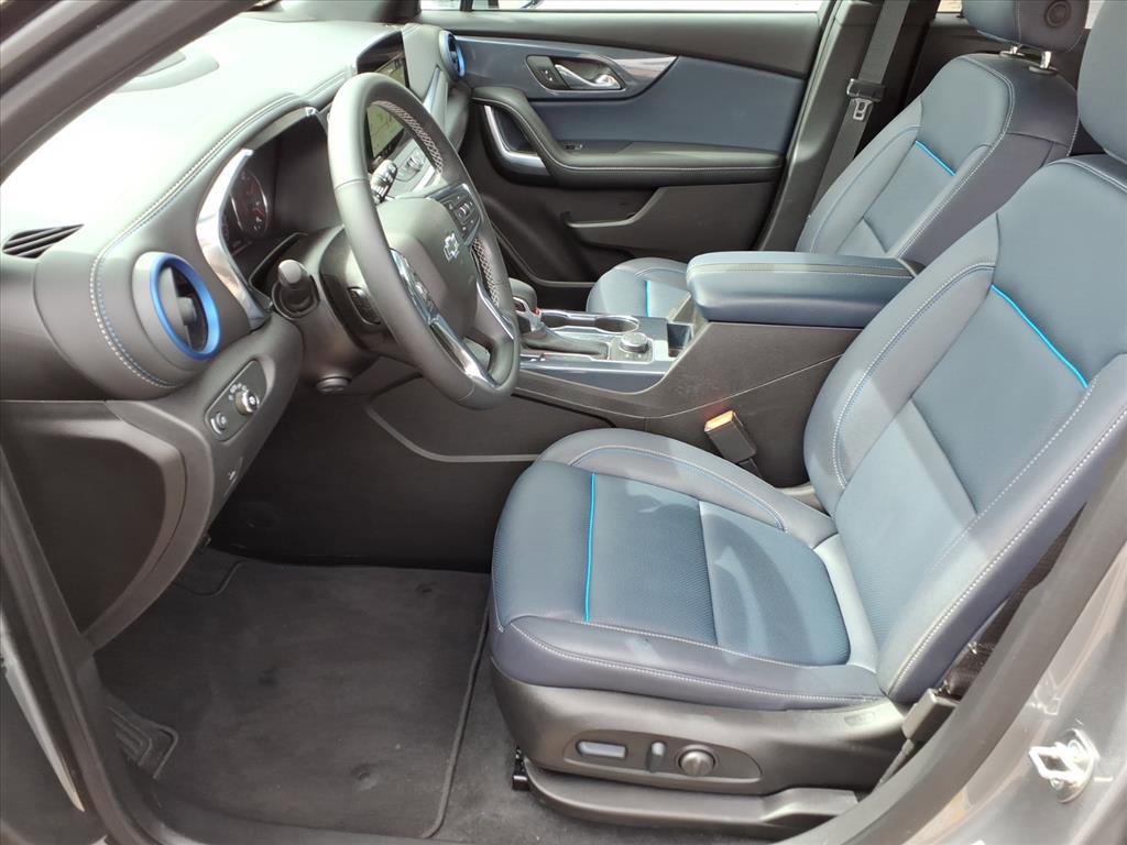 Used 2024 Chevrolet Blazer RS w/ Driver Confidence II Package image 5