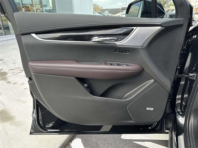 Certified 2023 Cadillac XT6 Premium Luxury image 46