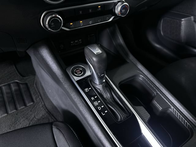 Used 2025 Nissan Sentra SV FWD image 16