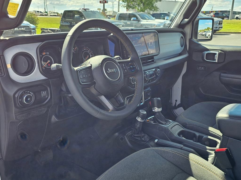 Used 2024 Jeep Wrangler Sport S image 12