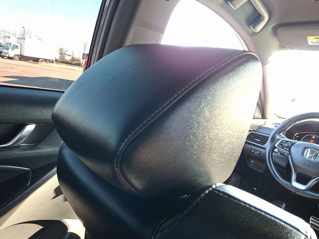 Used 2021 Honda Accord Sport image 14