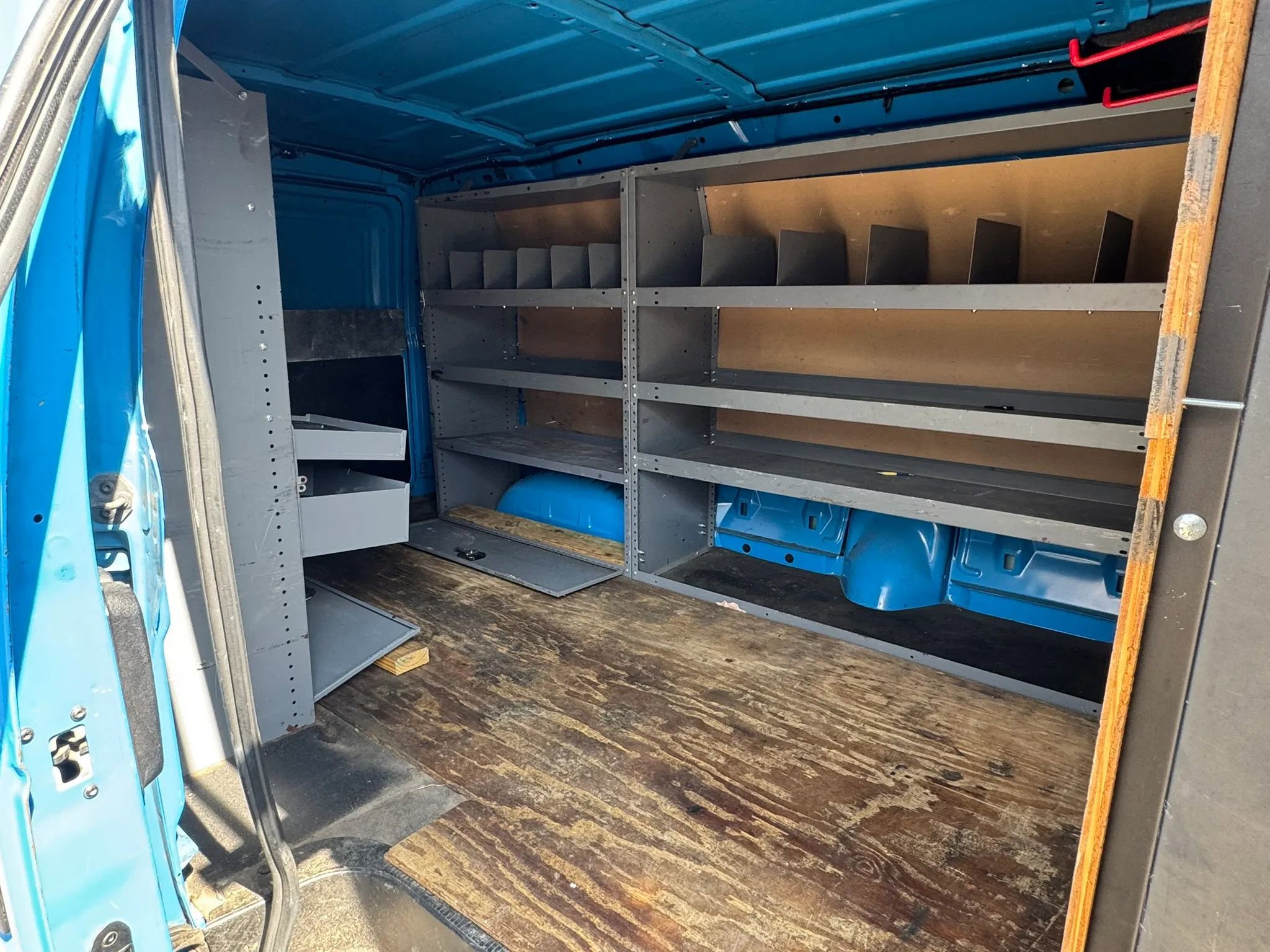 Used 2011 Ford E-350 and Econoline 350 Super Duty w/ PWR Group RWD image 20