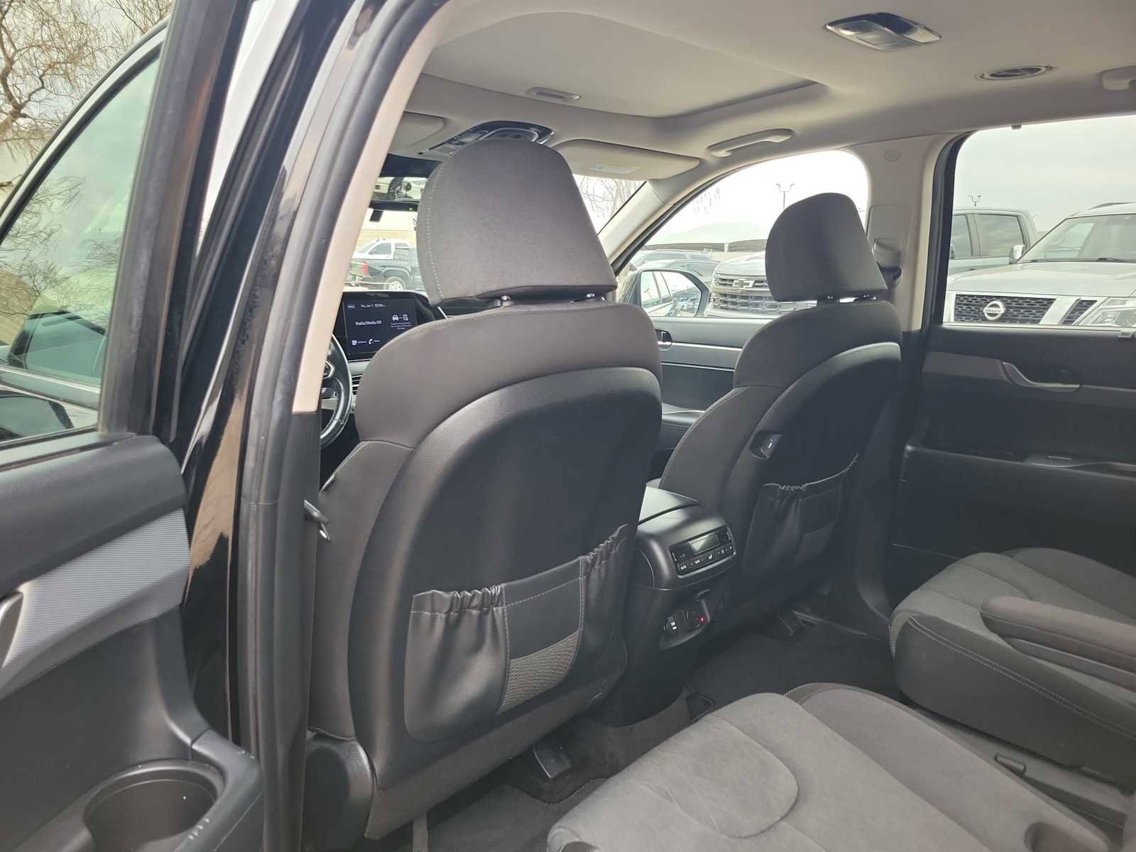 Used 2021 Hyundai Palisade SEL w/ Convenience Package image 12