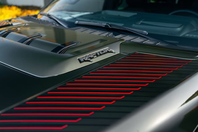 Used 2025 Ford F150 Raptor image 11