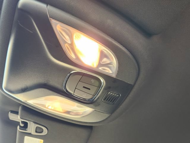 Used 2025 Jeep Compass Limited image 25