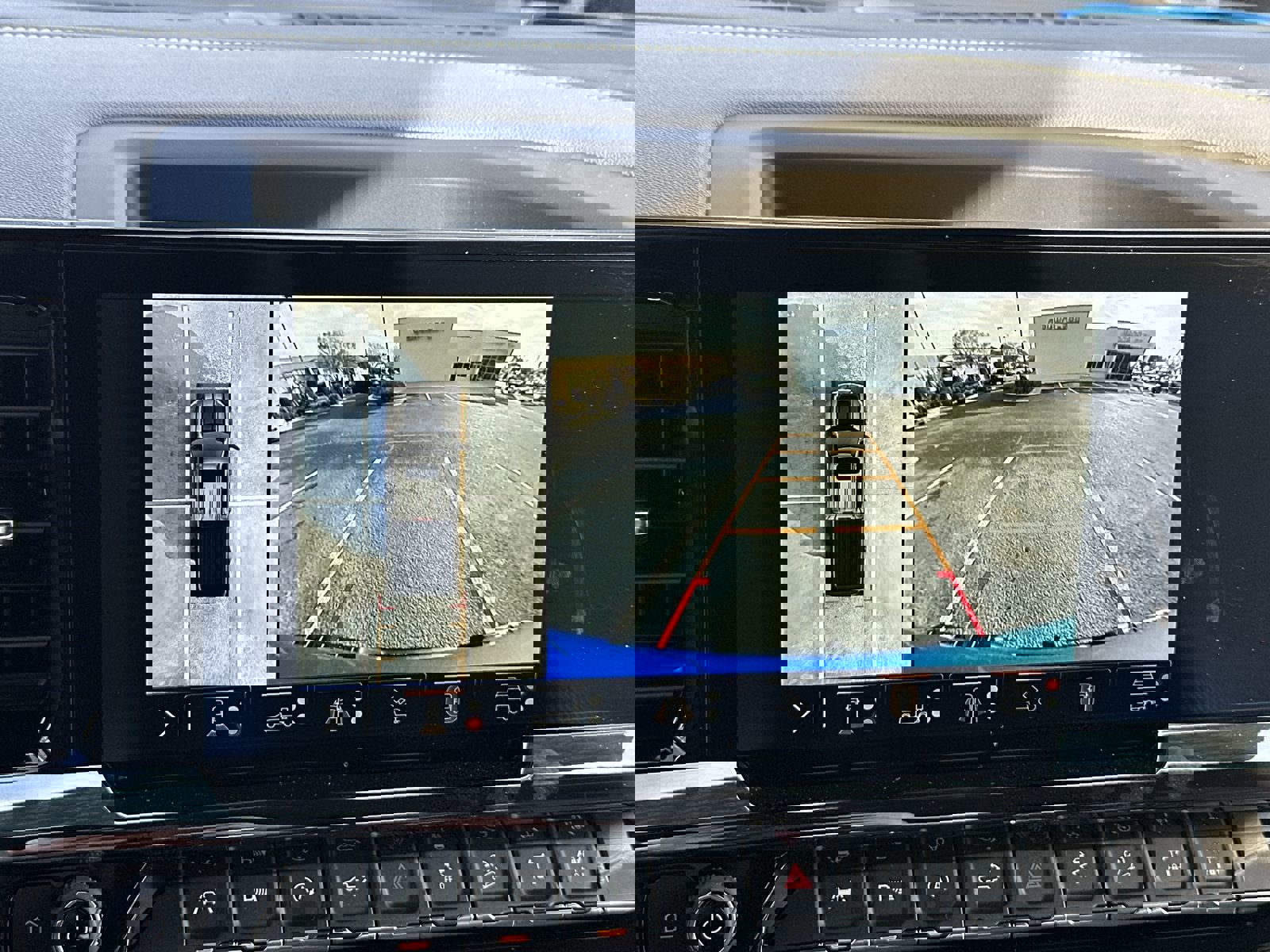 Certified 2025 Chevrolet Silverado 1500 ZR2 w/ Technology Package image 27