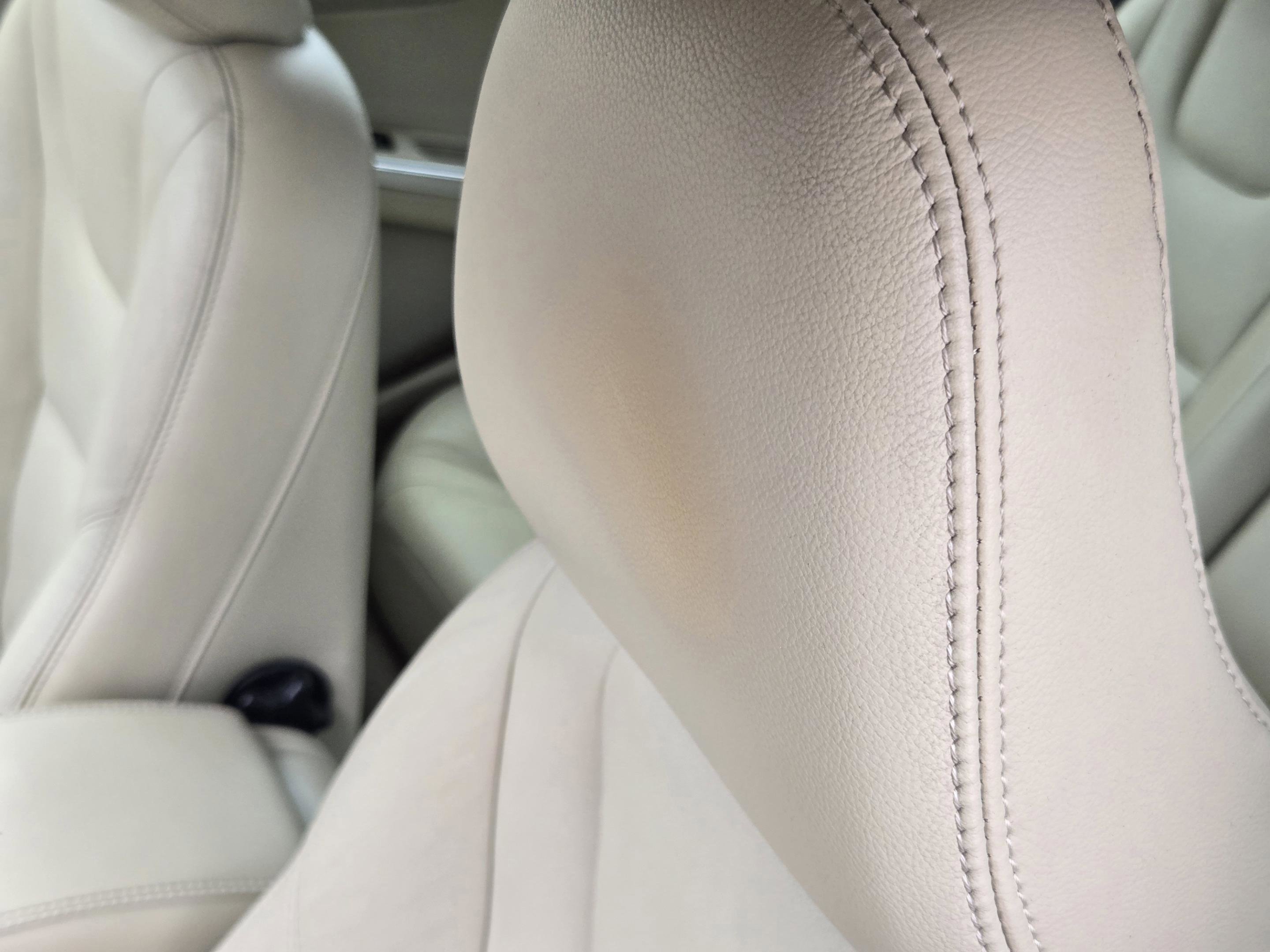 Used 2015 Volvo S60 T5 Platinum image 11