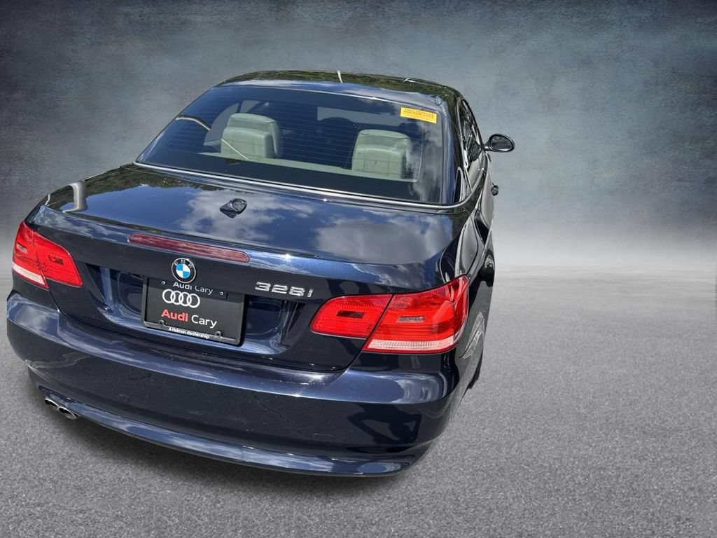 Used 2007 BMW 328i Convertible RWD image 13