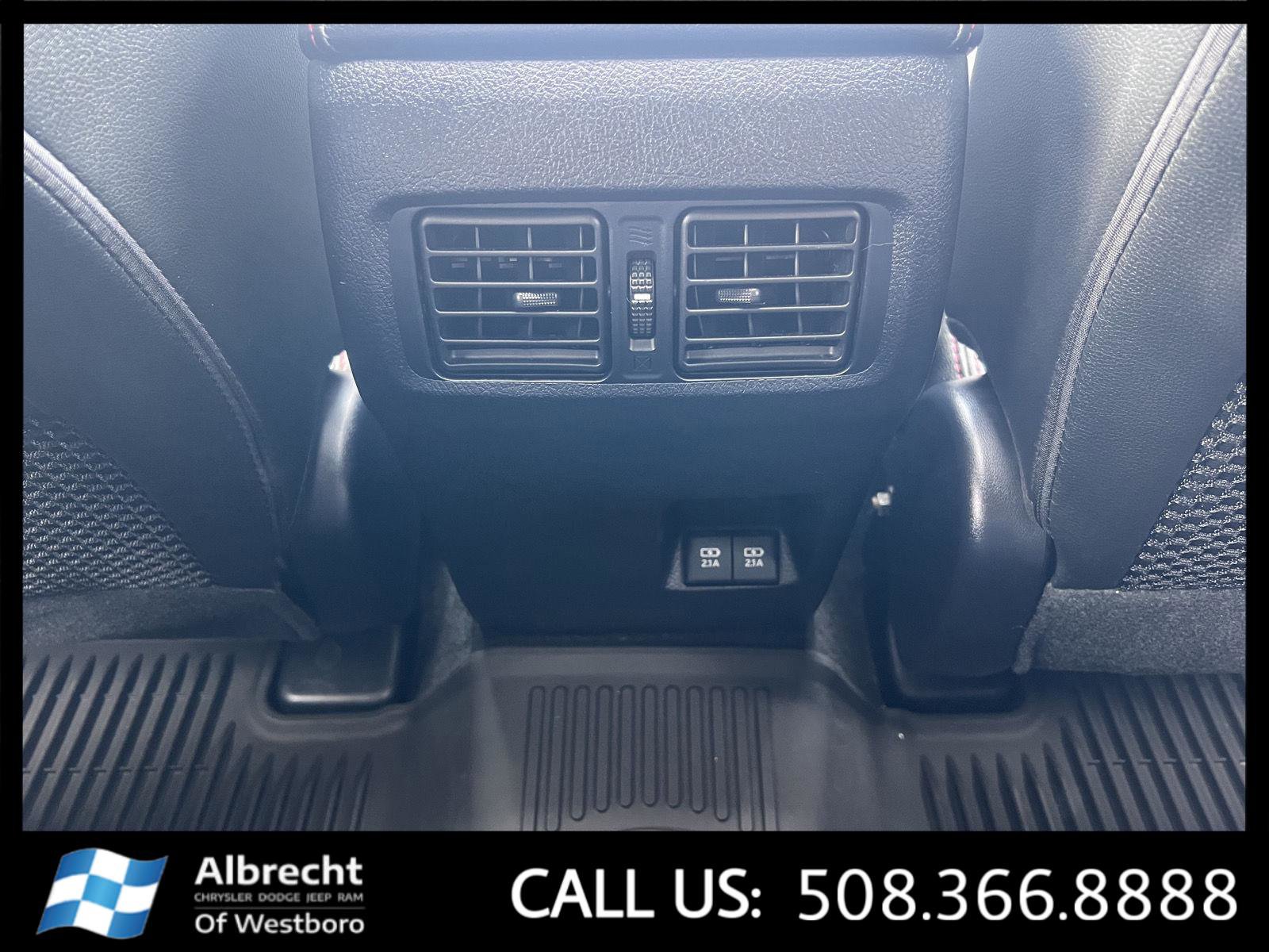 Used 2021 Toyota 4Runner Venture w/ Moonroof Package image 24