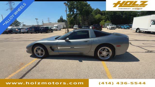 Used 2003 Chevrolet Corvette Coupe w/ Preferred Equipment Group RWD image 6