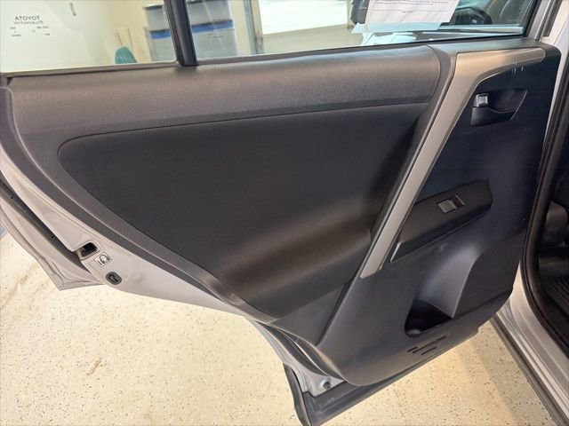Used 2018 Toyota RAV4 LE w/ All Weather Liner Package image 36