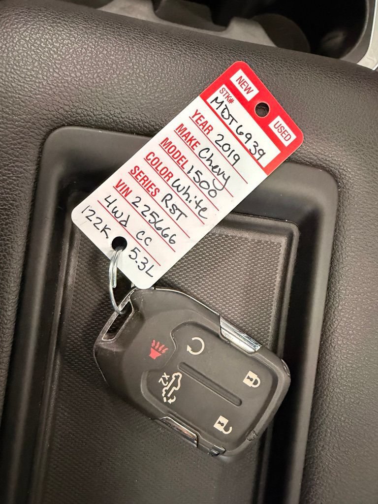 Used 2019 Chevrolet Silverado 1500 RST AWD/4WD image 51