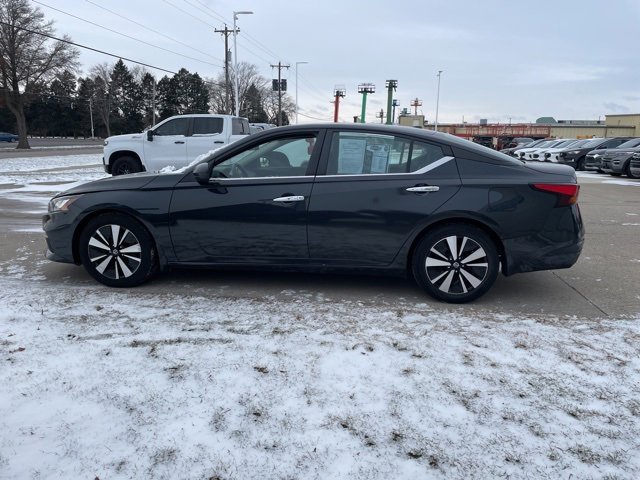 Used 2022 Nissan Altima 2.5 SV image 10