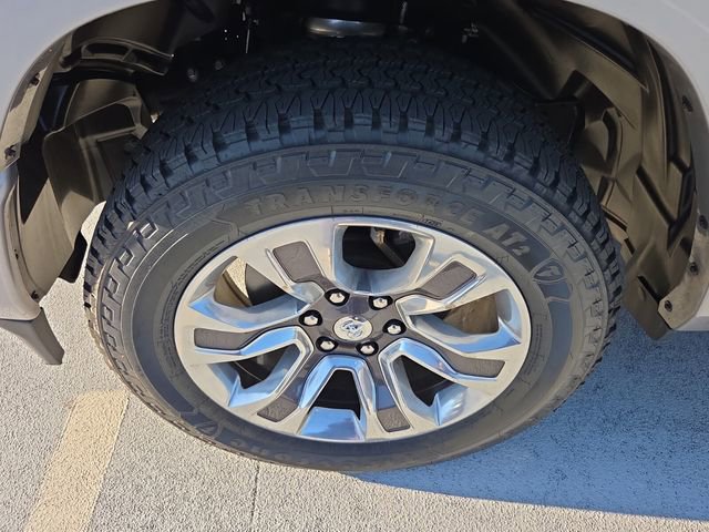 Used 2023 RAM 1500 Limited w/ Body Color Bumper Group image 27