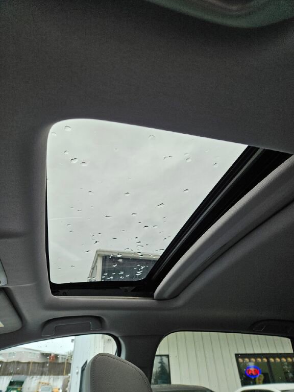 Used 2018 Honda CR-V EX image 18