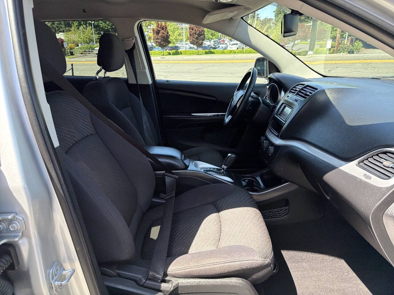 Used 2012 Dodge Journey FWD image 16