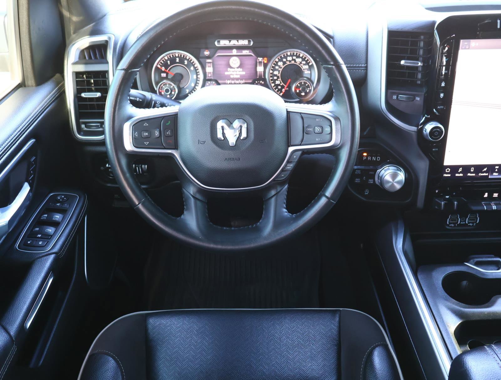 Used 2023 RAM 1500 Laramie image 10
