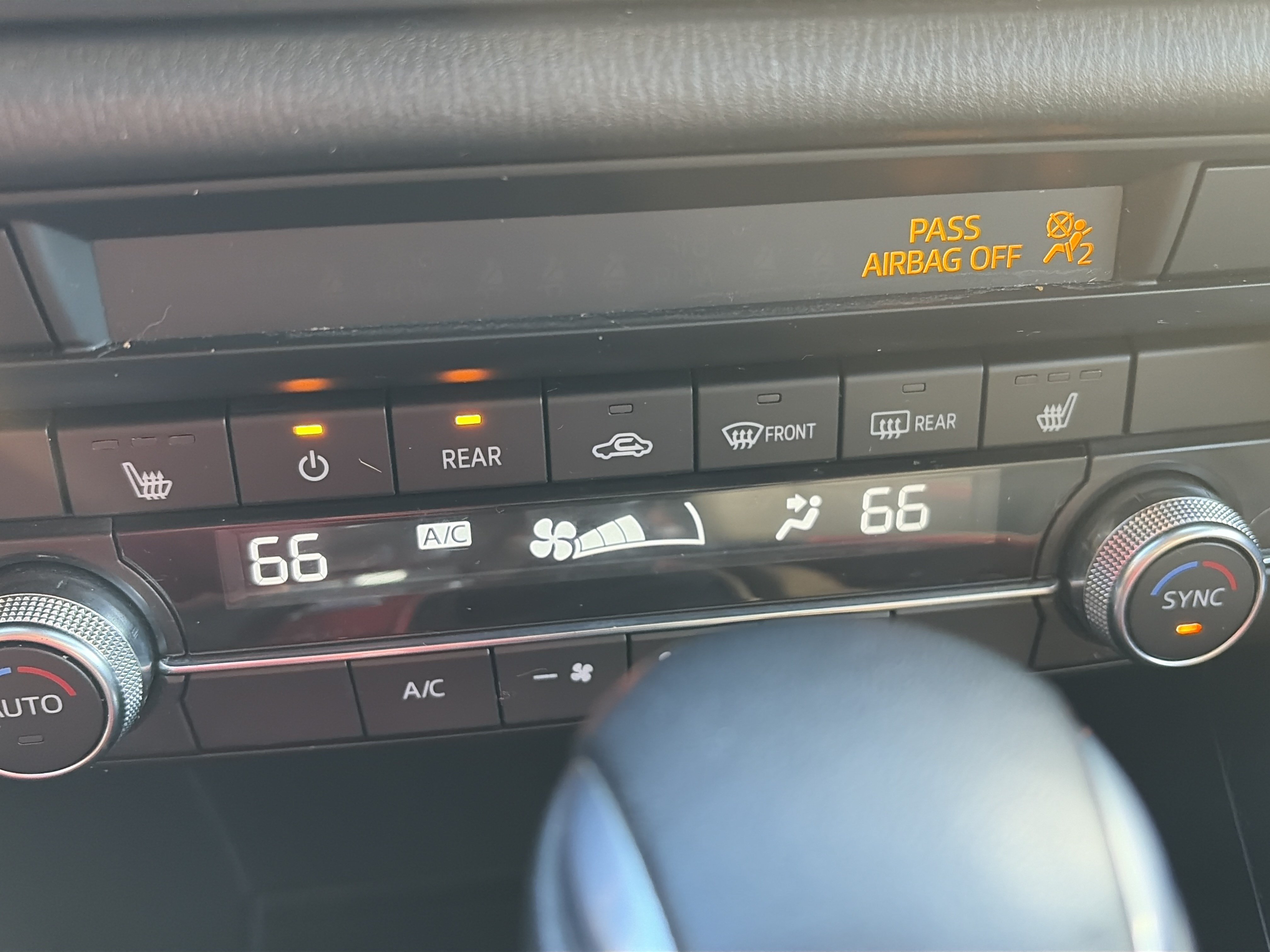 Used 2020 MAZDA CX-9 Touring w/ Touring Premium Package AWD/4WD image 28