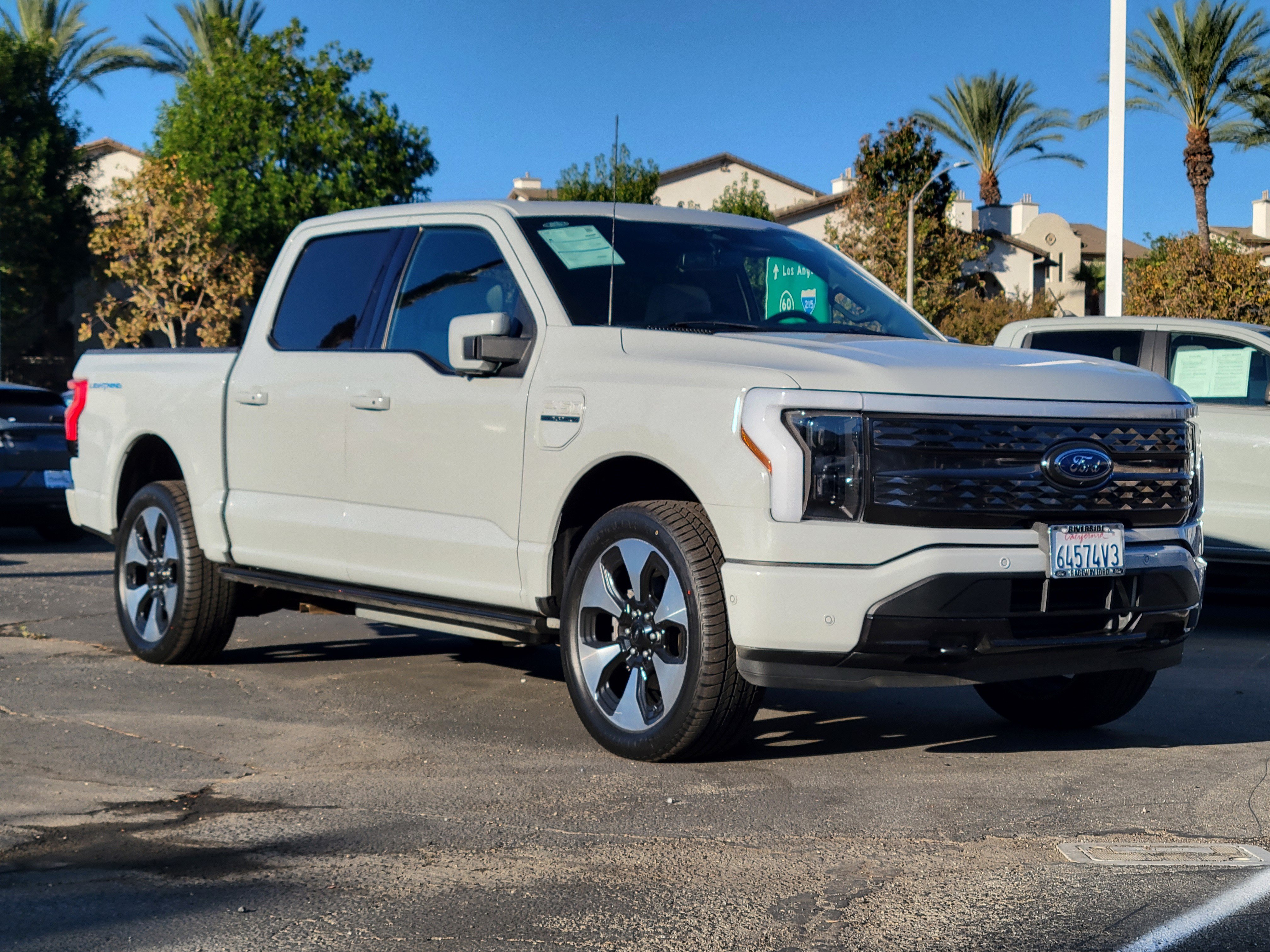 Certified 2023 Ford F150 Lightning Lariat AWD/4WD image 1