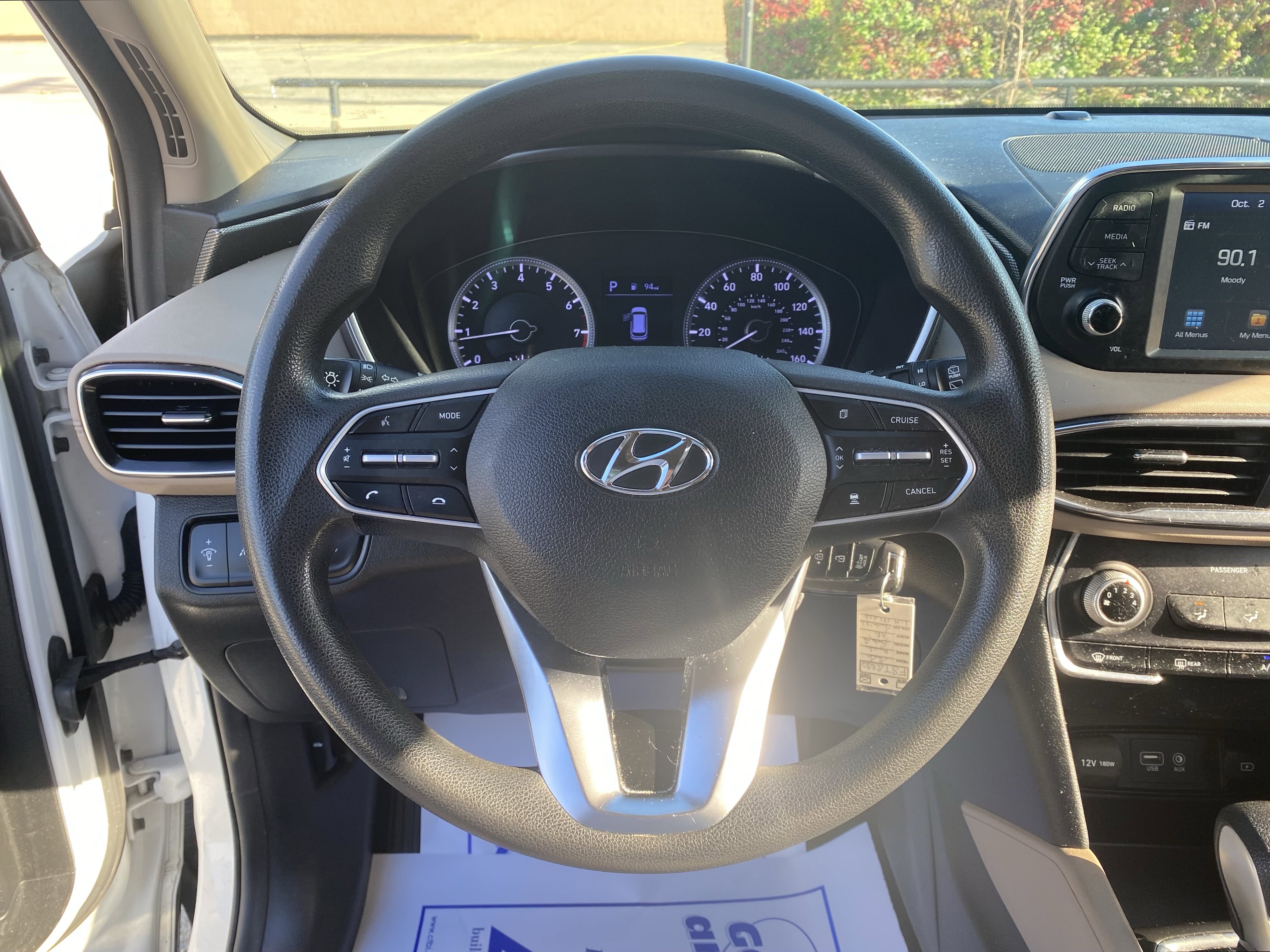 Used 2020 Hyundai Santa Fe SE image 5