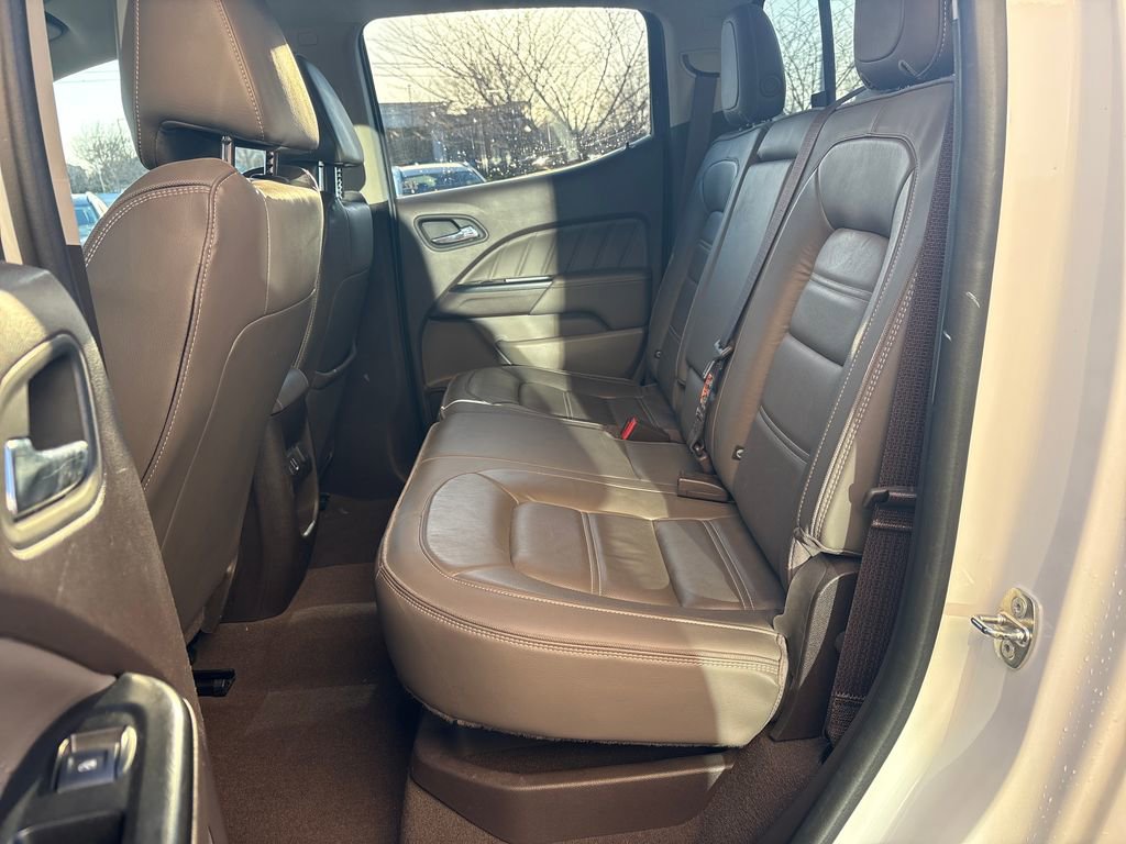 Used 2021 GMC Canyon Denali image 20