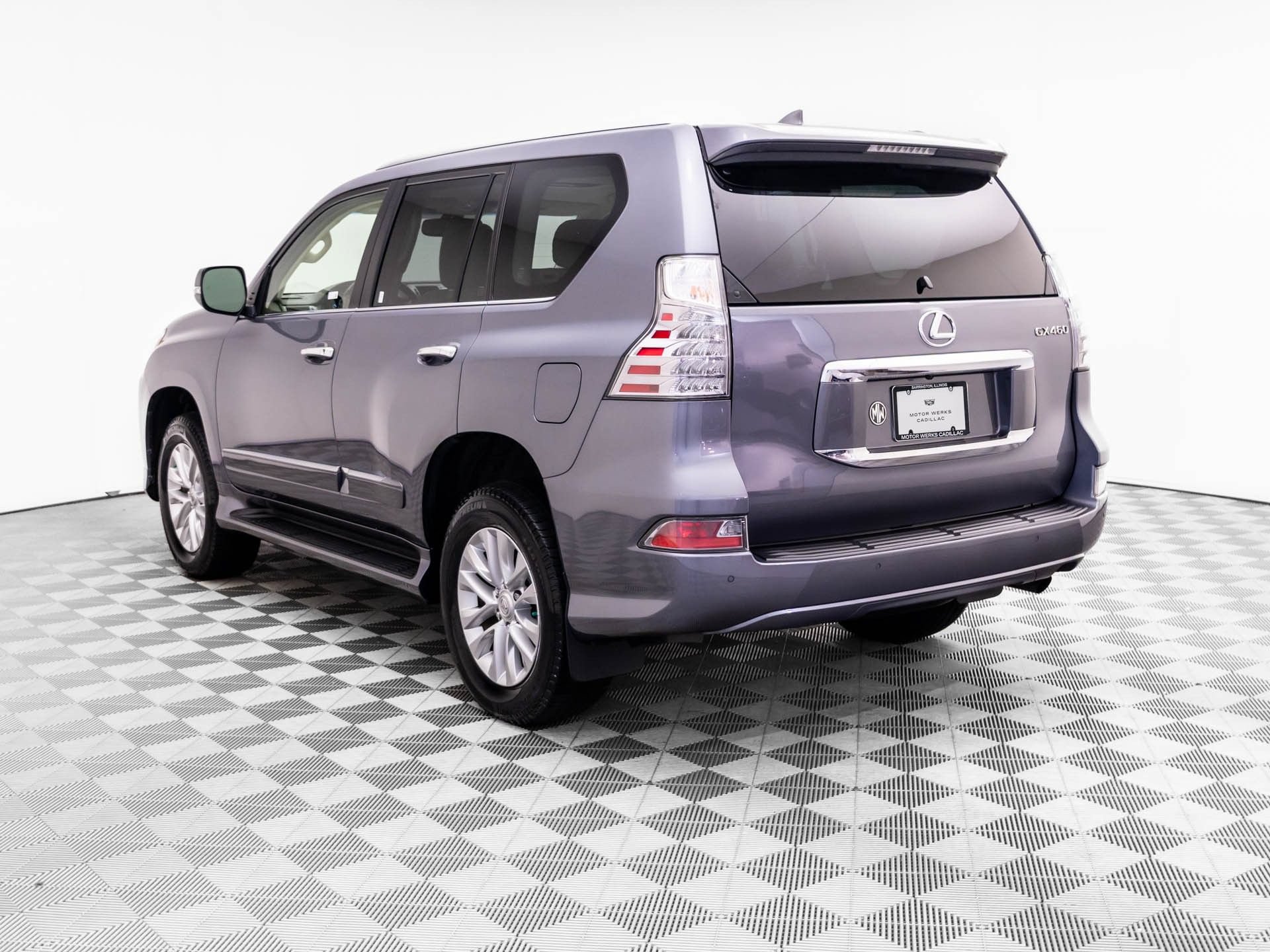 Used 2019 Lexus GX 460 Premium w/ Premium Package AWD/4WD image 3